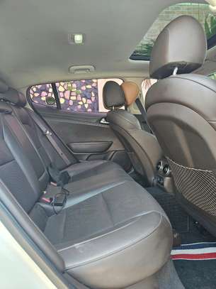 KIA STINGER PLATINUM AWD image 7