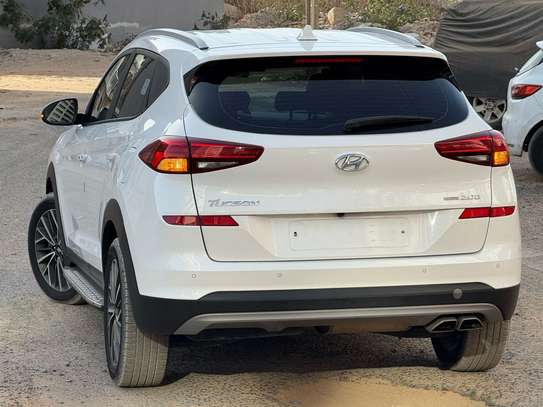 Hyundai Tucson image 4