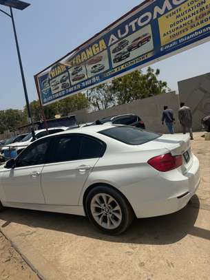 BMW 3 2015 image 9