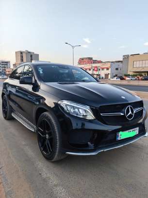Mercedes GLE image 2