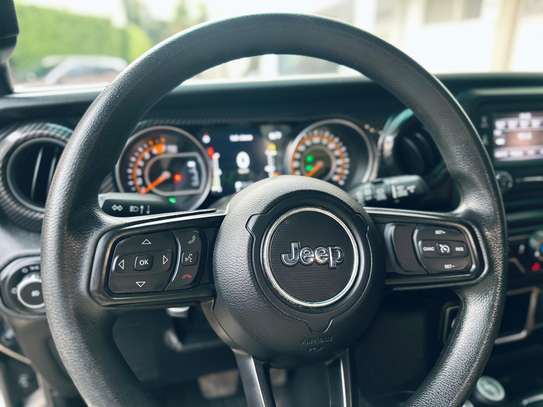Jeep Wrangler année 2021 image 15