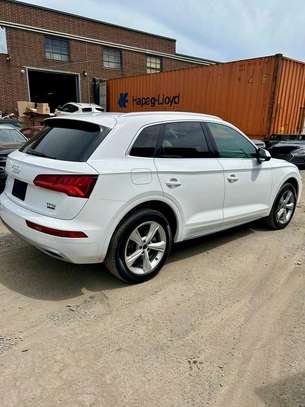 AUDI Q5 TFSI QUATTRO 2018 image 3