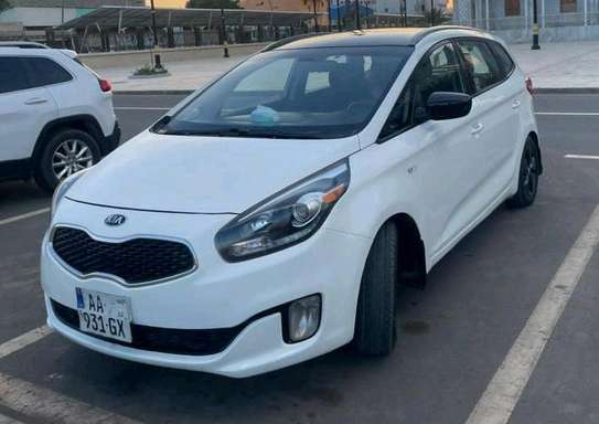 KiA rondo 2015 Automatic Essence image 2