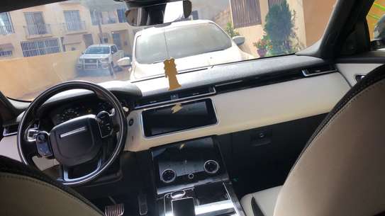 RANGE ROVER VELAR image 3