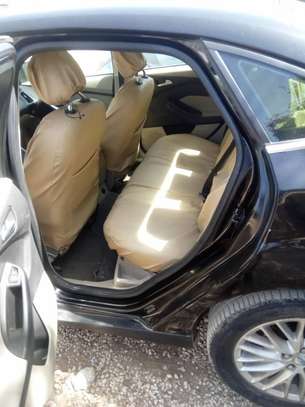 FORD FOCUS 2012 image 7