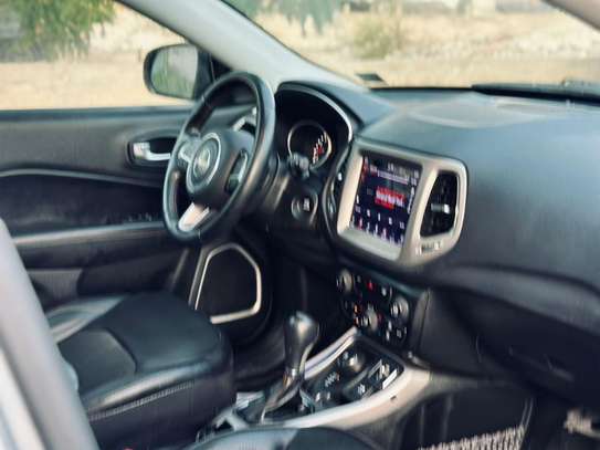 JEEP Compass 2018 image 9