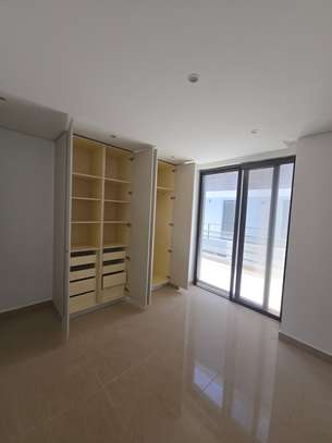 Duplex F4 Vue Sur Mer Corniche Mermoz image 9