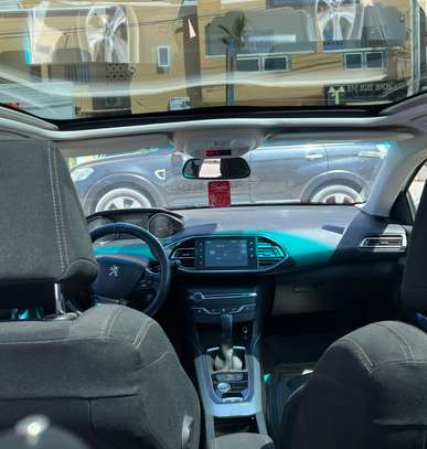 Peugeot 308 automatique à vendre image 3