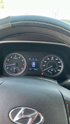 Hyundai Tucson 2.0 Année :*2020*   à négocier image 3