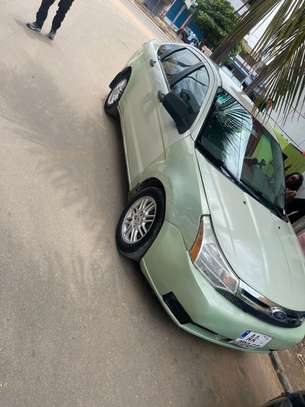 FORD FOCUS 2011 image 4