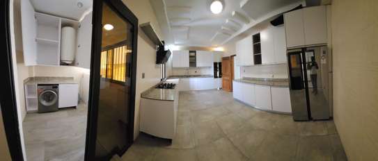 Appartement F4 à louer Sipres Mermoz image 11