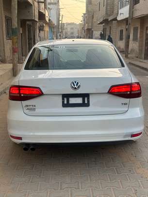 Volkswagen Jetta 2016 image 3