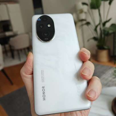 Honor Magic200 256giga Ram12 image 1