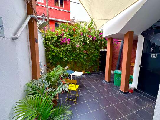 Charmant 4 pièces meublé climatisé et fonctionnel à Dakar image 8