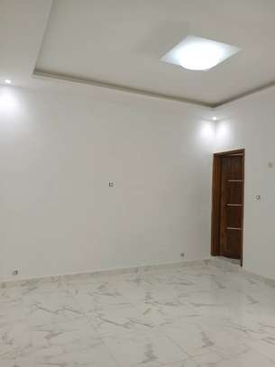 Bel appartement spacieux à Ouakam image 7