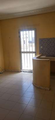 Studio a louer  Rufisque  cité Sipres image 3