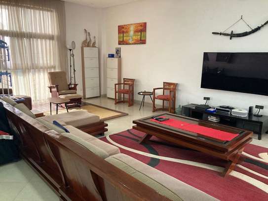Grande villa aux Almadies proche corniche image 8