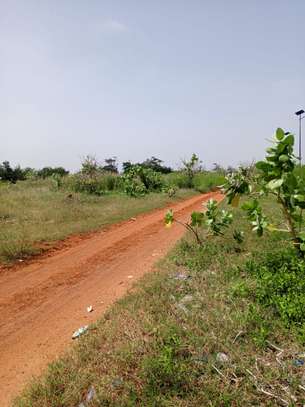 Terrain a vendre sur la VDN 3 image 3