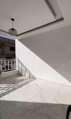 Duplex tout neuf mamelles cité Touba Renaissance image 4