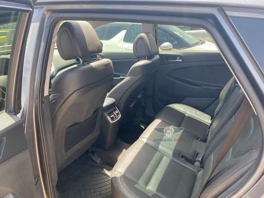 HYUNDAI TUCSON 2016 image 11