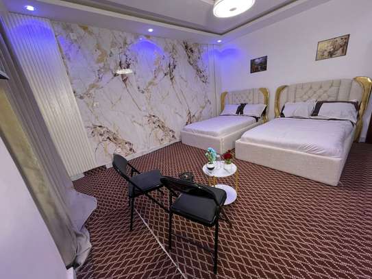 Belle chambre meublée au Point E image 8