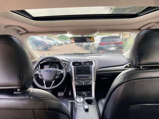 Ford Fusion Titanium 2017 image 5