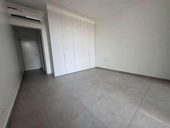 Appartement a louer corniche plateau image 8