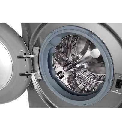 MACHINE A LAVER LG 9KG / 6KG SECHAGE GRIS F4V5VGP2T image 4