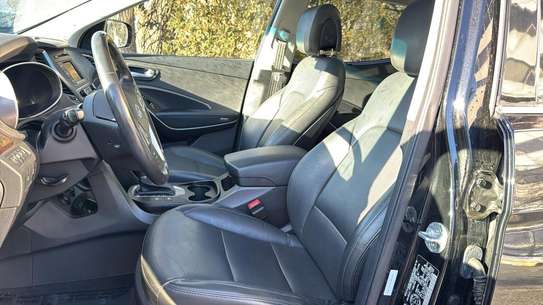 Hyundai santa fe image 10