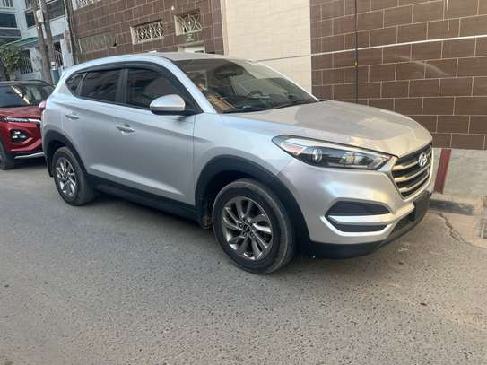 Hyundai Tucson USA 2017 image 2