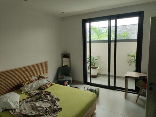 Magnifique appartement avec jardin privé a Mermoz image 2