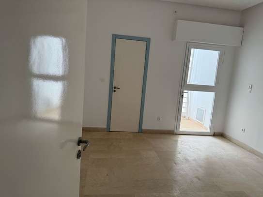 Très Bel appartement à louer image 7
