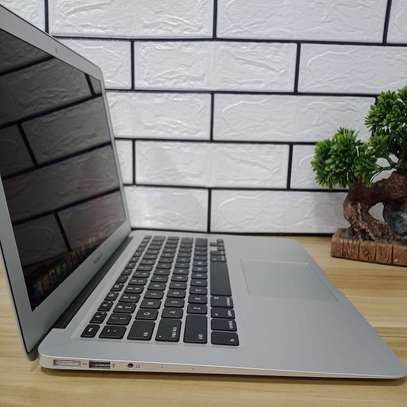 Promo MacBook Air Corei7 image 2