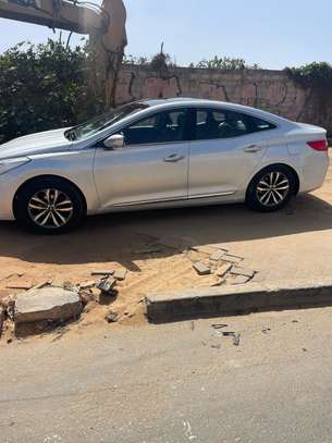 HYUNDAI GRANDEUR 2014 image 2