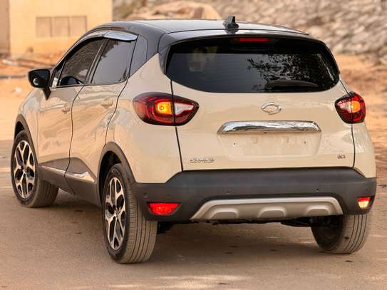 RENAULT QM3 2018 image 7