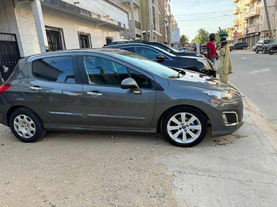 Peugeot 308 image 3