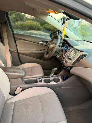Chevrolet Cruze image 10