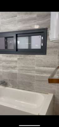 Appartement spacieux et de standing à louer à Ngor image 6