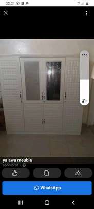 Armoire et coiffeuse image 13