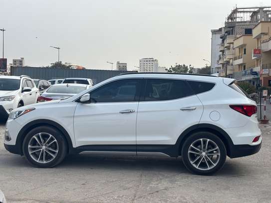 HYUNDAI SANTAFÉ 2017 image 4