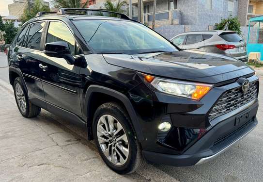 Toyota Raf4 2020 image 13