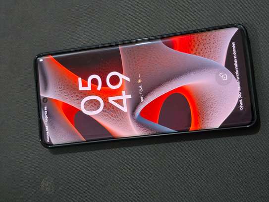 Motorola edg 50 pro 512GB 12GB ram image 9