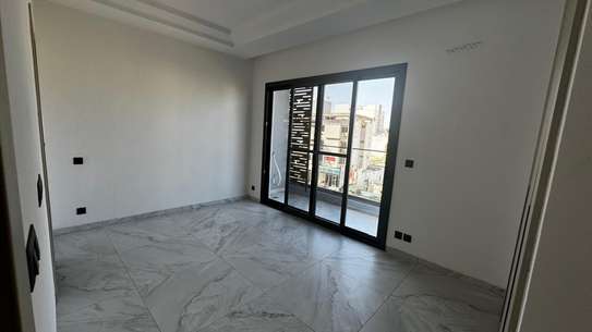 Appartement f4 à louer à fann résidence image 9