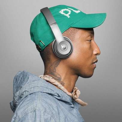 Beats solo 3 wireless image 5