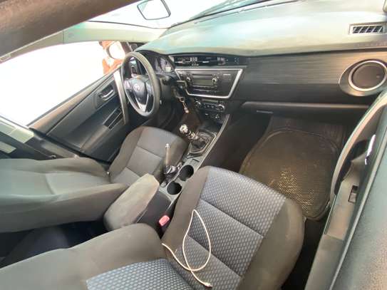 Toyota AURIS D4D Manuel image 6