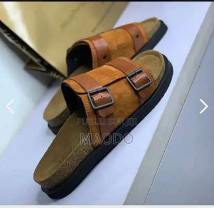 Chaussures orthopédiques en cuir image 2
