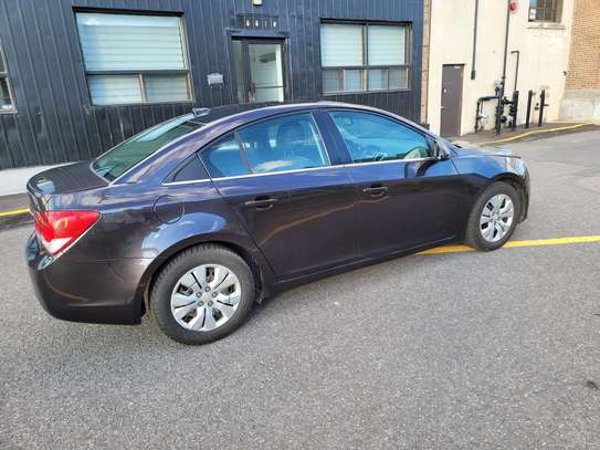 Chevrolet cruze sous douane image 2
