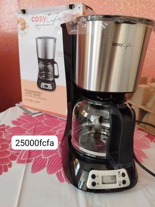 Machine à café Nespresso. image 5