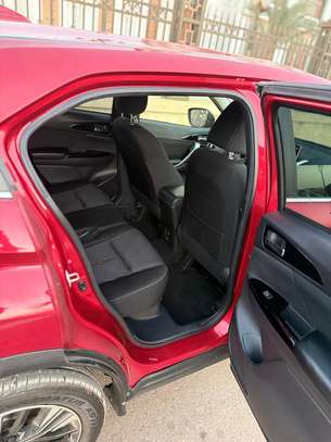 MITSUBISHI ECLIPSE CROSS image 9