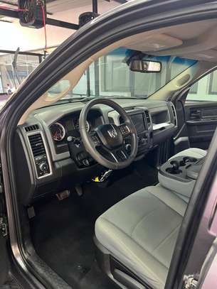 Dodge RAM 1500 image 3